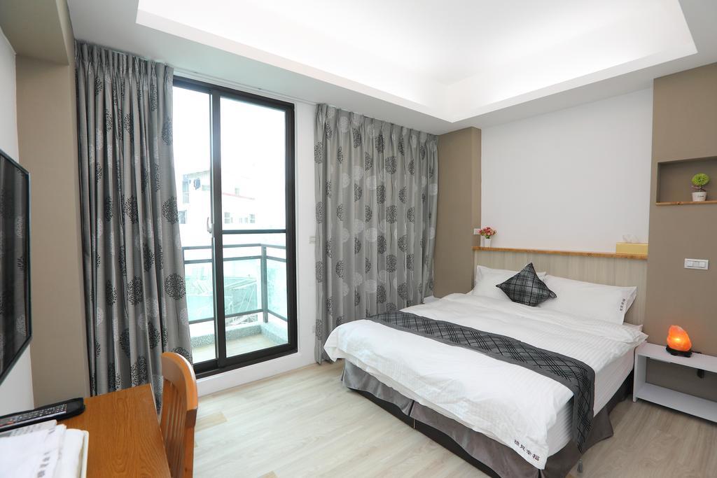 Bridge Bed And Breakfast Città di Hualien Esterno foto