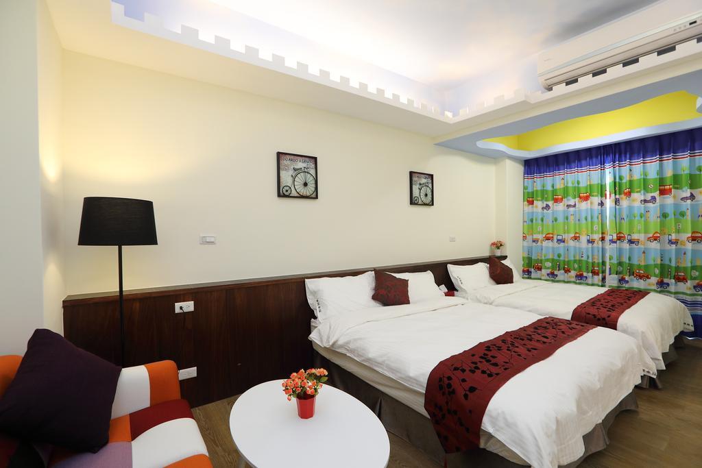 Bridge Bed And Breakfast Città di Hualien Esterno foto
